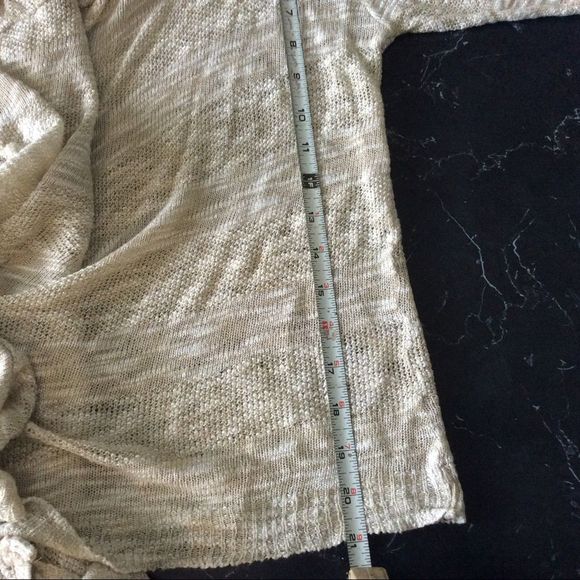 Light beige knit sweater - Picture 6 of 7